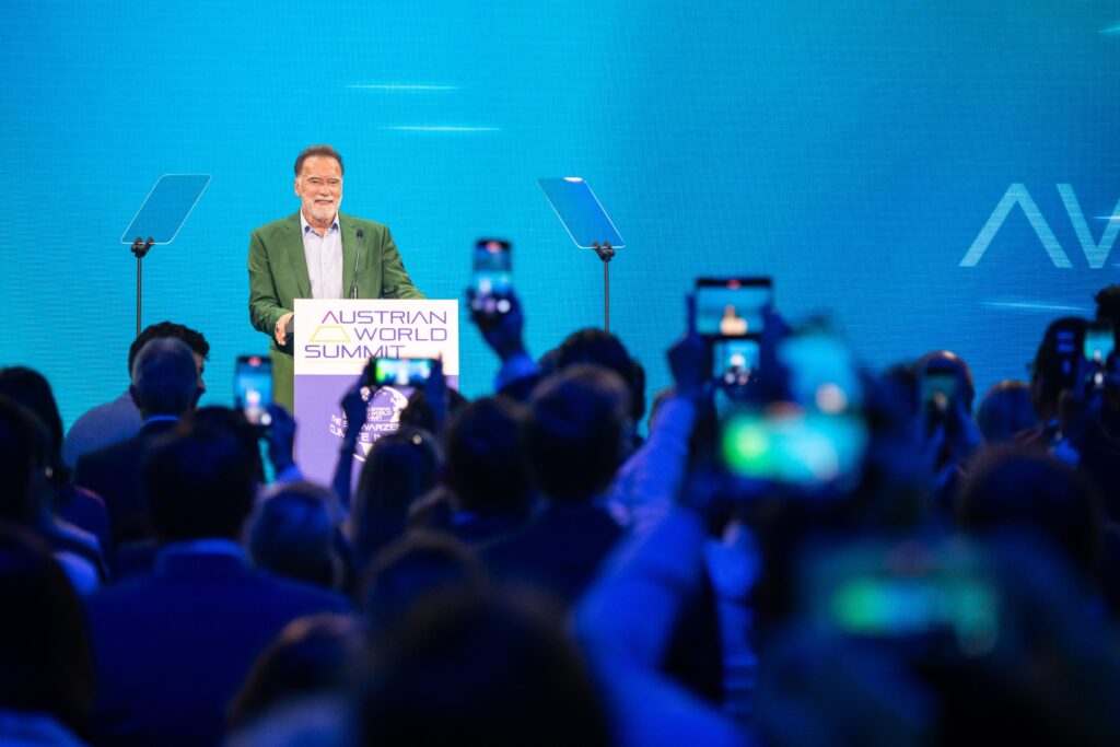 Arnold Schwarzenegger